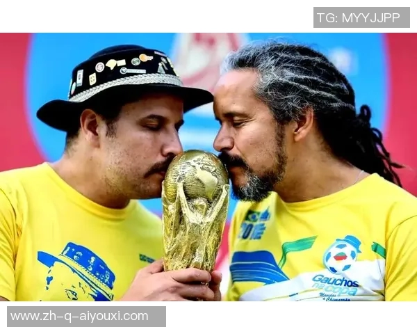 足球巨星温情时刻 聚焦球星家庭生活背后的真实故事